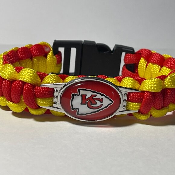 Kansas City Chiefs NFL Paracord Bracelet NEW - Picture 1 of 2